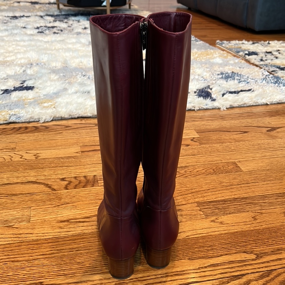Burgundy Ted & Muffy leather boots. Leather lining, soft and buttery. - Picture 5 of 6